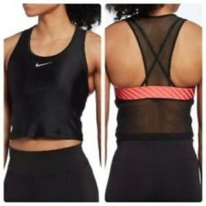 Nike Women's Speed Running Tank Top in Size Small